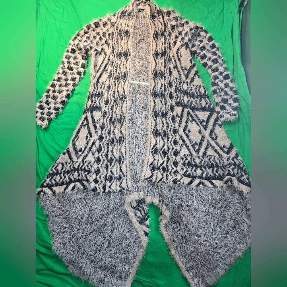 Mechant  Open  Front Duster Cardigan Sweater Size Medium
